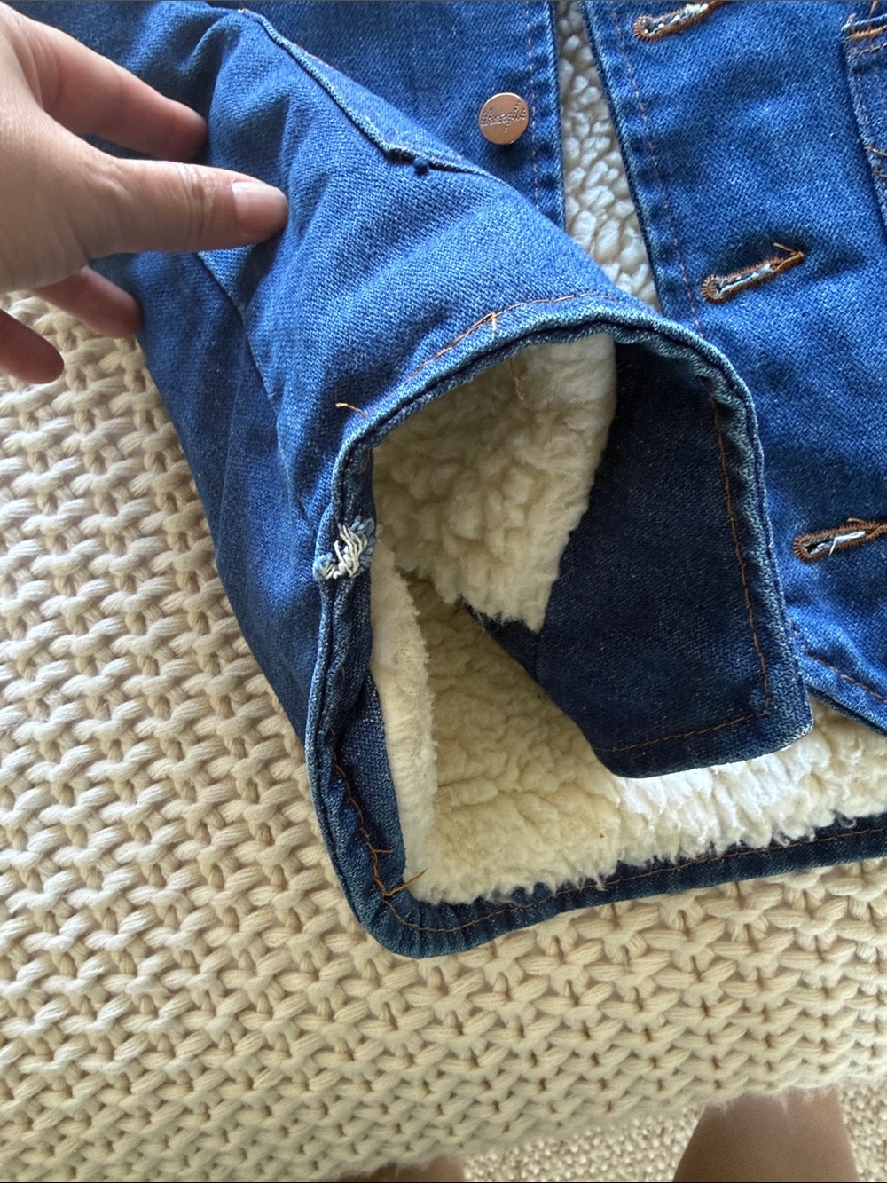 Late 70s Vintage Wrangler Blue no fault Denim Sherpa lined Vest - Picture 3 of 6